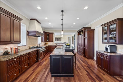 Tiny photo for 594 N Plum Tree Road, Barrington, IL 60010 (MLS # 12718774)