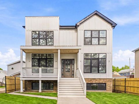 Photo of 5361 N Normandy Avenue, Chicago, IL 60656 (MLS # 12579136)