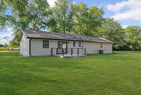 Tiny photo for 402 Beeson Drive, Urbana, IL 61802 (MLS # 12482771)