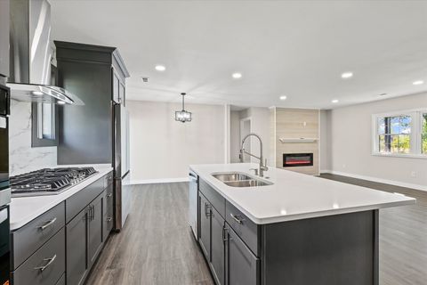 Tiny photo for 402 Beeson Drive, Urbana, IL 61802 (MLS # 12482771)