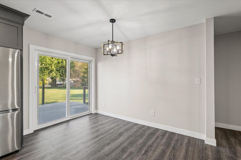 Tiny photo for 402 Beeson Drive, Urbana, IL 61802 (MLS # 12482771)