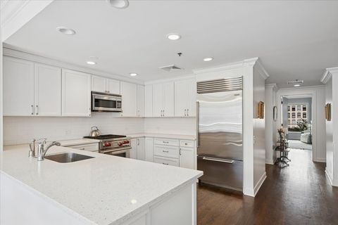 Tiny photo for 250 E Pearson Street #901, Chicago, IL 60611 (MLS # 12514732)