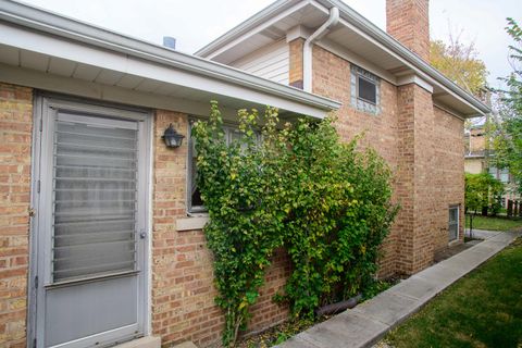 A home in Lincolnwood