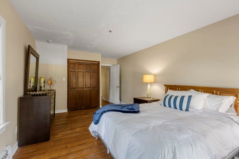 Tiny photo for 1201 Lincoln Avenue, Fox River Grove, IL 60021 (MLS # 12785453)
