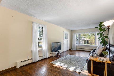 Tiny photo for 1201 Lincoln Avenue, Fox River Grove, IL 60021 (MLS # 12785453)