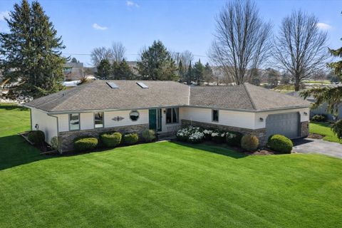 Tiny photo for 6629 Swansdown Road, Loves Park, IL 61111 (MLS # 12597476)