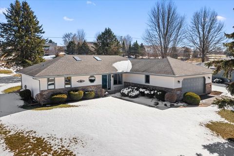 Photo of 6629 Swansdown Road, Loves Park, IL 61111 (MLS # 12597476)