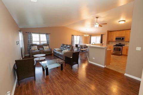 Tiny photo for 5012 Norwalk Court, Plainfield, IL 60586 (MLS # 12602095)