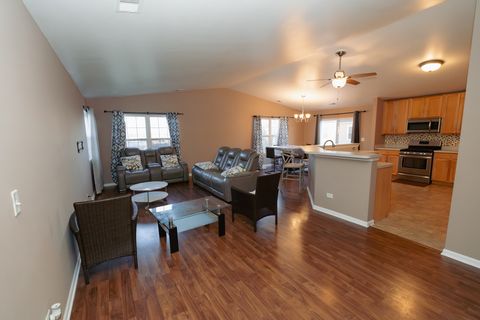 Tiny photo for 5012 Norwalk Court, Plainfield, IL 60586 (MLS # 12602095)