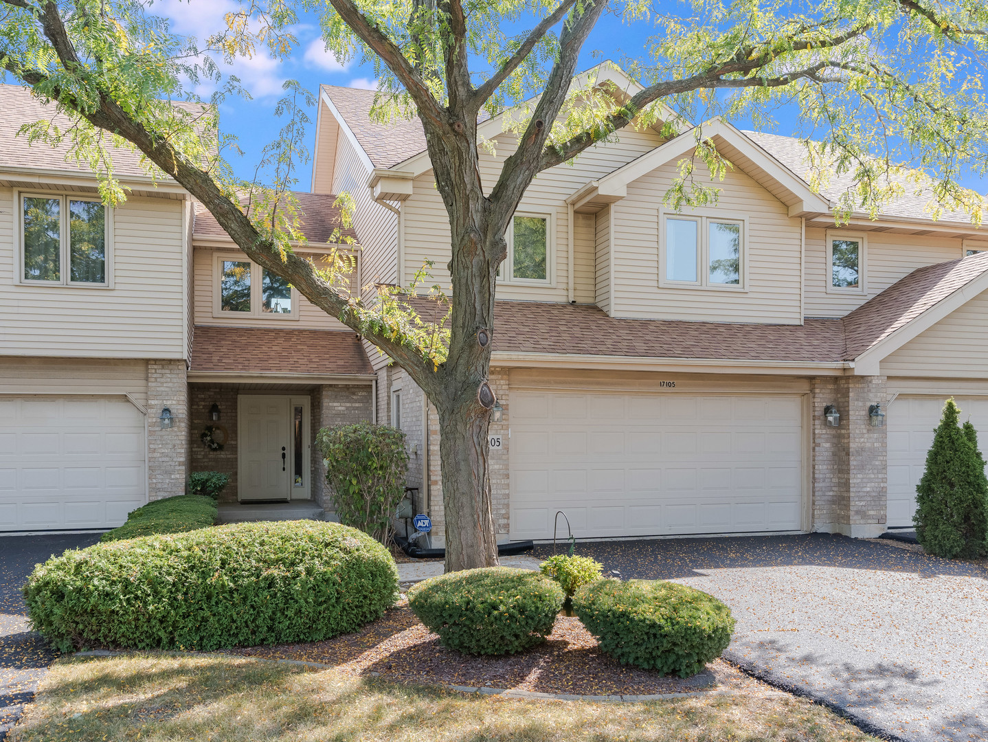 17105 Rochelle Lane