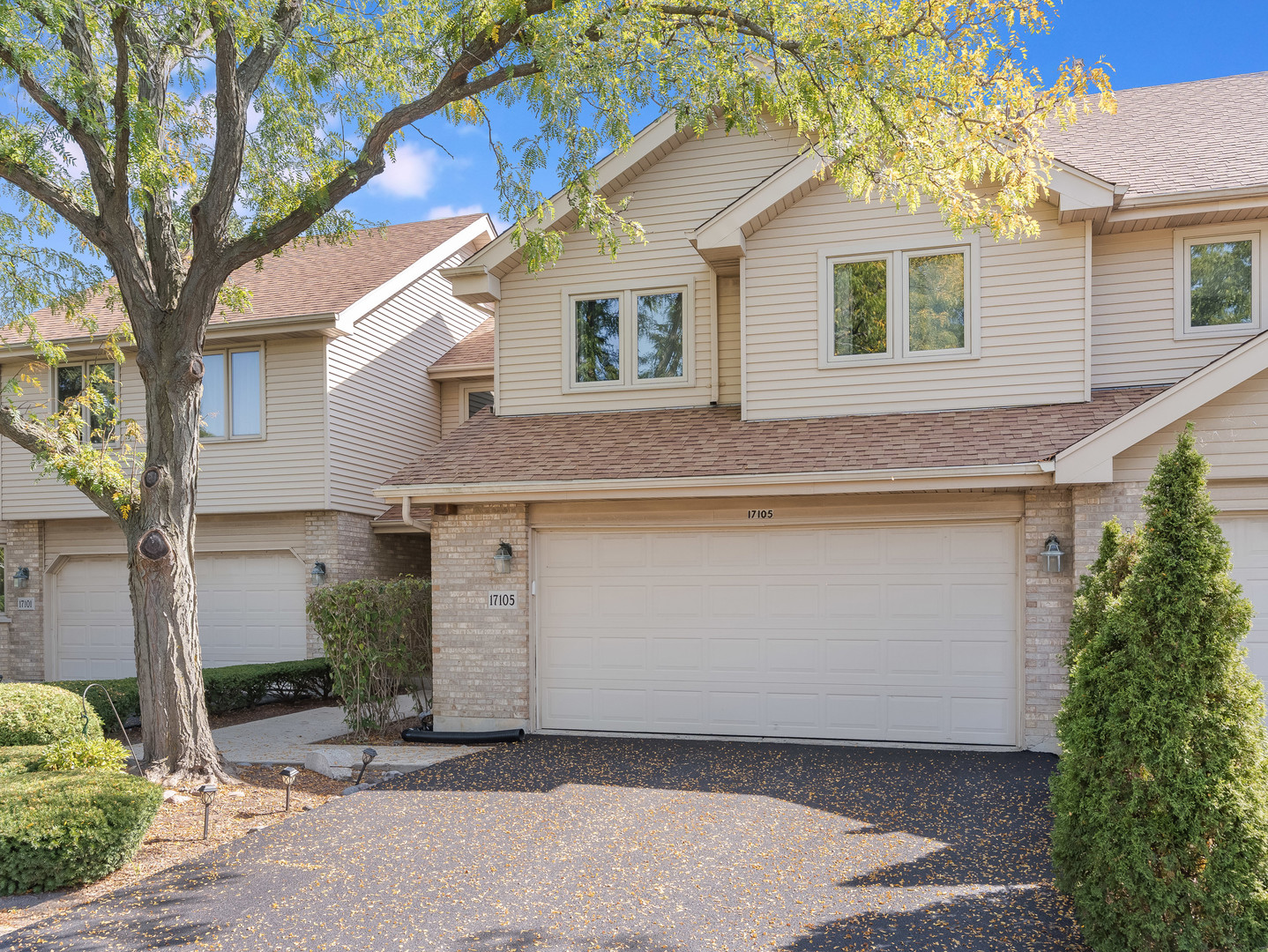 17105 Rochelle Lane