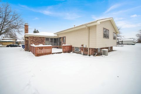 Tiny photo for 744 Academy Avenue, Matteson, IL 60443 (MLS # 12545196)