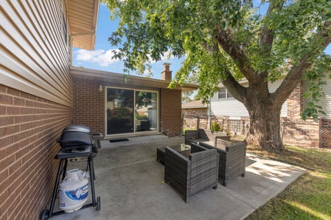 Tiny photo for 15521 Ridgeland Avenue, Oak Forest, IL 60452 (MLS # 12745274)
