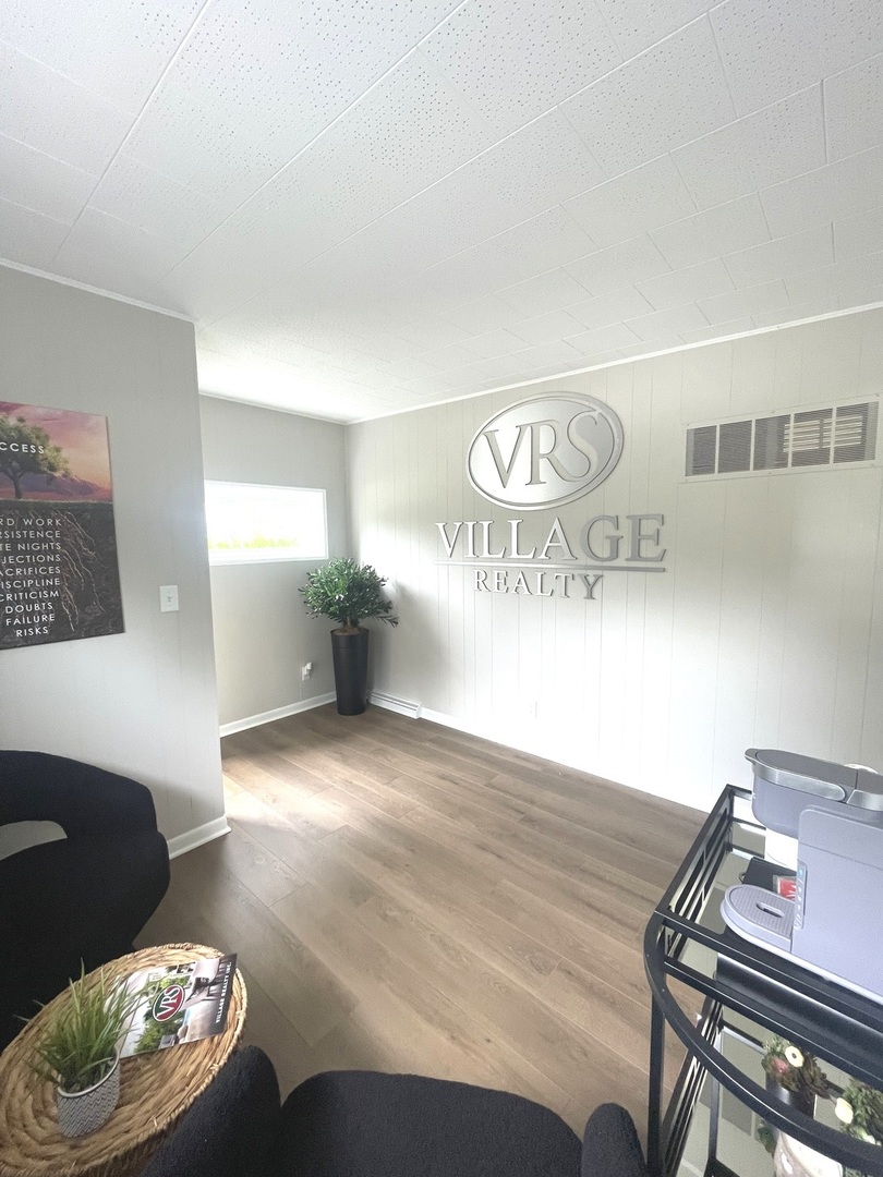 328 Park Lane Drive