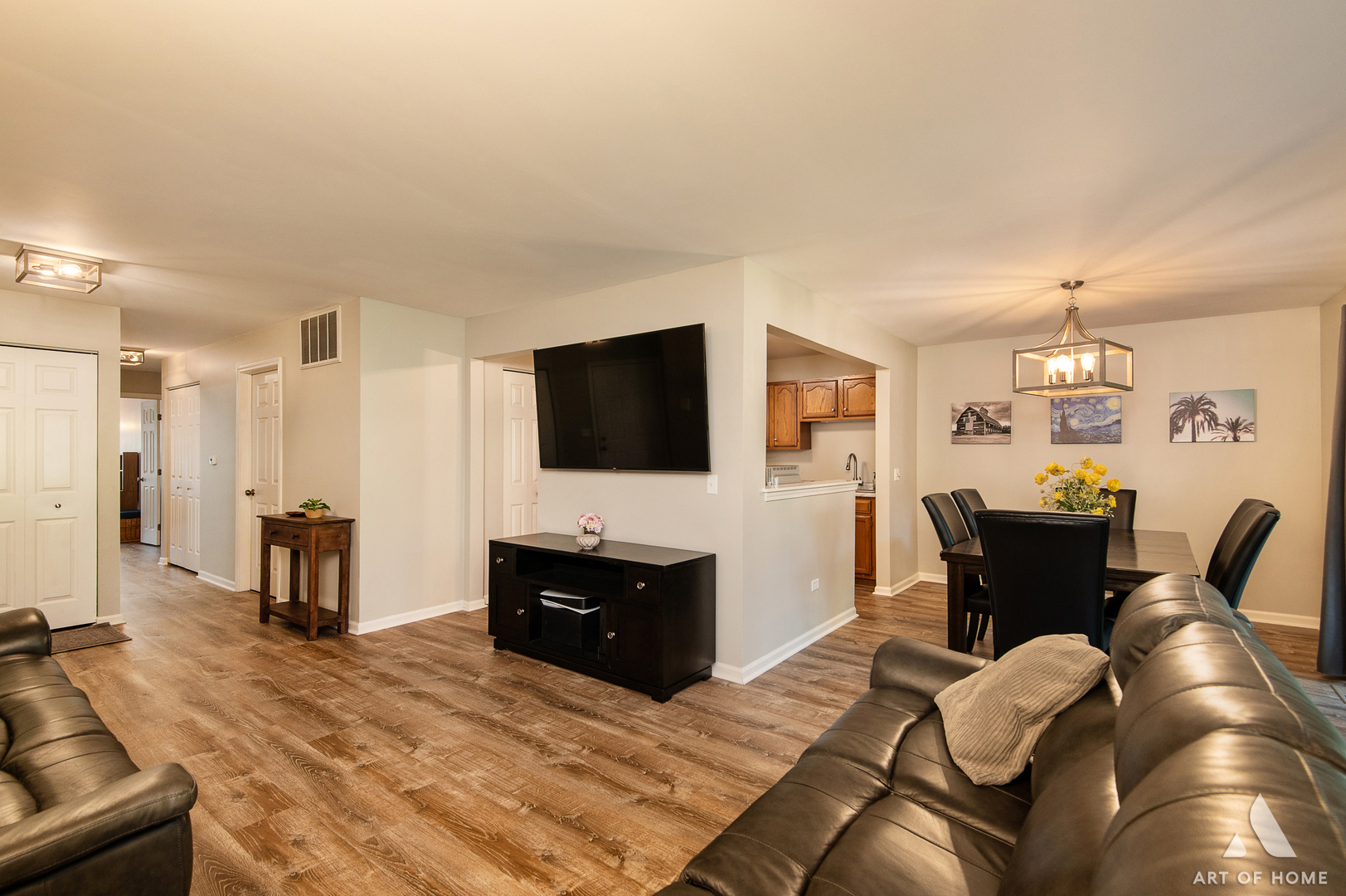 1404 Apple Court A