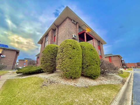 Tiny photo for 15804 Terrace Drive #R03, Oak Forest, IL 60452 (MLS # 12597725)