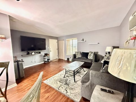 Tiny photo for 15804 Terrace Drive #R03, Oak Forest, IL 60452 (MLS # 12597725)