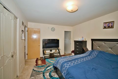 Tiny photo for 4454 Concord Lane, Skokie, IL 60076 (MLS # 12619652)