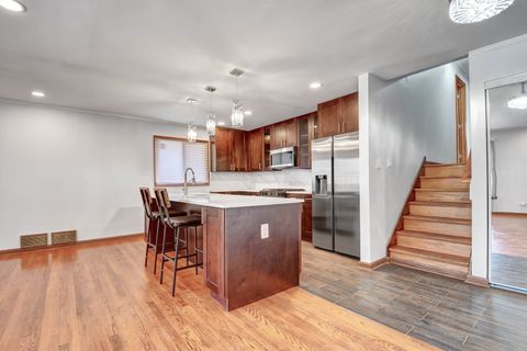 Tiny photo for 16833 Ingleside Avenue, South Holland, IL 60473 (MLS # 12531263)