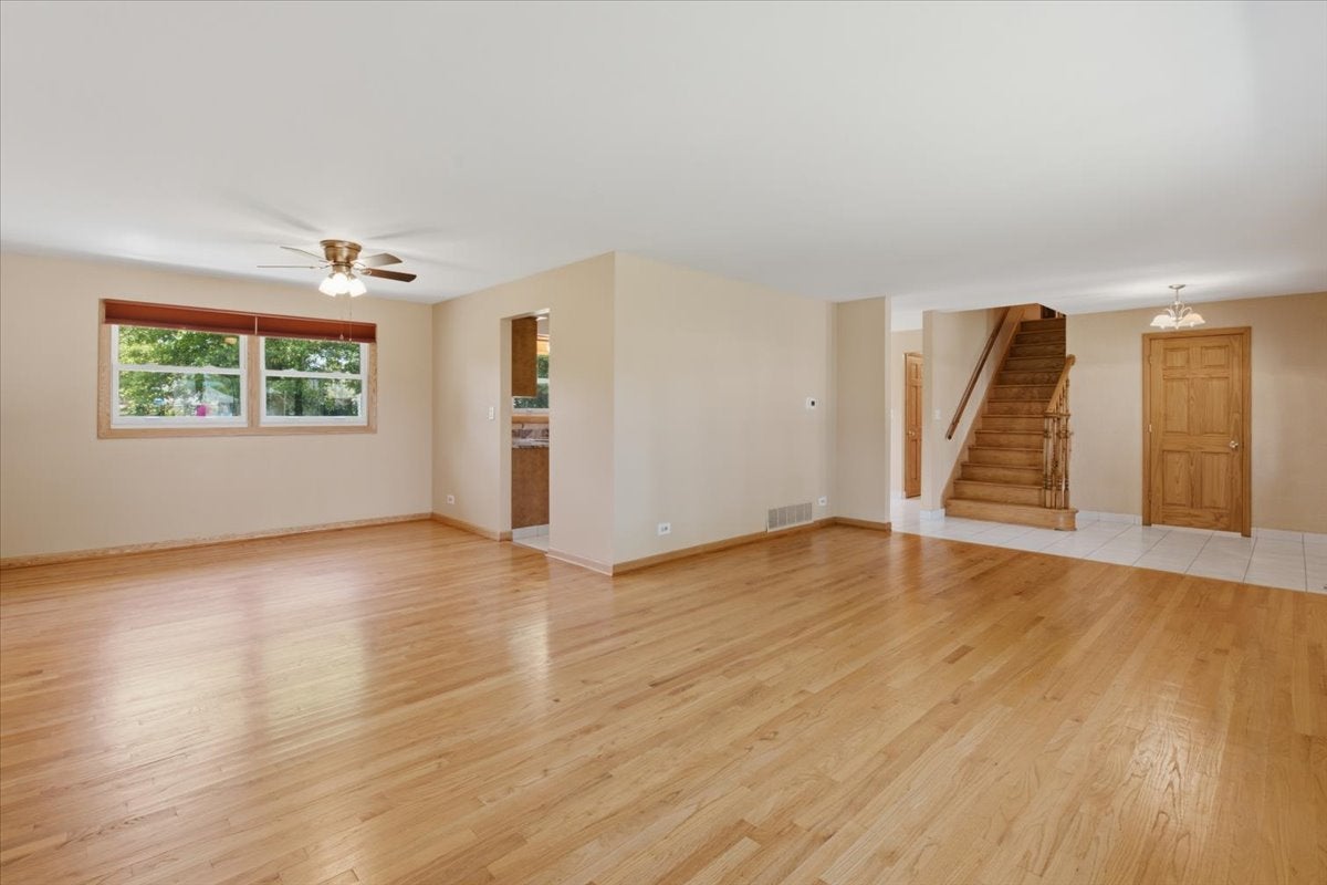 160 Fairfield Way