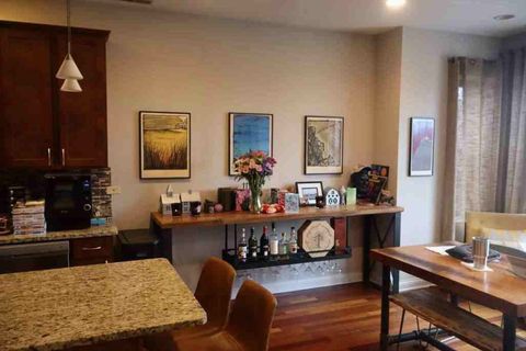 Tiny photo for 3205 W Division Street #402, Chicago, IL 60651 (MLS # 12522484)