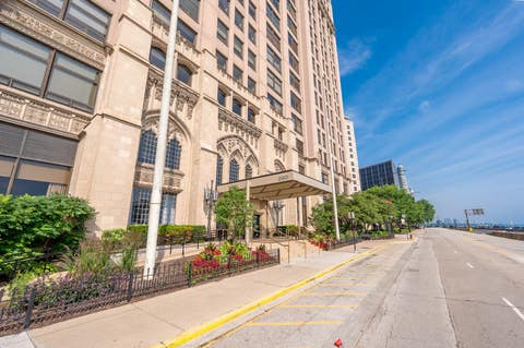 Photo of 680 N Lake Shore Drive #1313, Chicago, IL 60611 (MLS # 12688981)