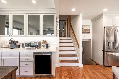 Tiny photo for 751 Leaf Court, Bartlett, IL 60103 (MLS # 12606522)