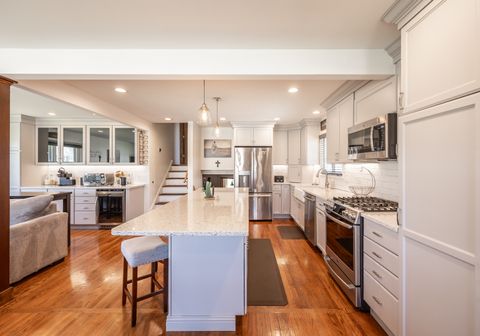 Tiny photo for 751 Leaf Court, Bartlett, IL 60103 (MLS # 12606522)