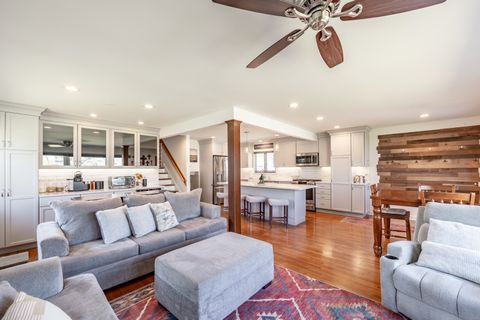 Tiny photo for 751 Leaf Court, Bartlett, IL 60103 (MLS # 12606522)