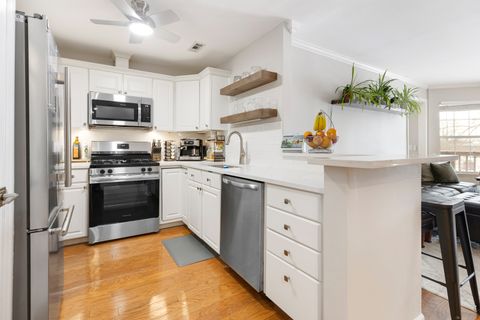 Tiny photo for 268 W Lynn Drive #7-5A, Palatine, IL 60067 (MLS # 12550279)