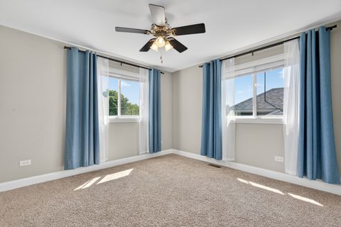 Tiny photo for 3741 Clinton Avenue, Berwyn, IL 60402 (MLS # 12638033)