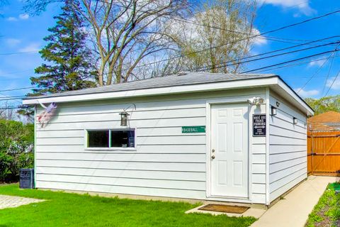 Tiny photo for 7645 Kilbourn Avenue, Skokie, IL 60076 (MLS # 12626018)