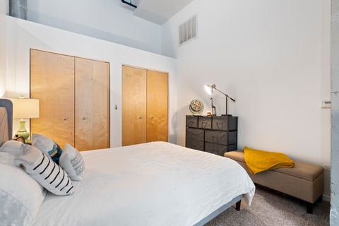 Tiny photo for 1645 W Ogden Avenue #438, Chicago, IL 60612 (MLS # 12600055)