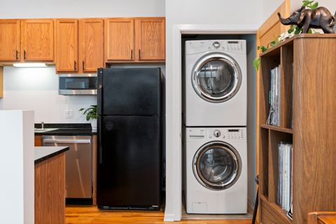 Tiny photo for 1645 W Ogden Avenue #438, Chicago, IL 60612 (MLS # 12600055)