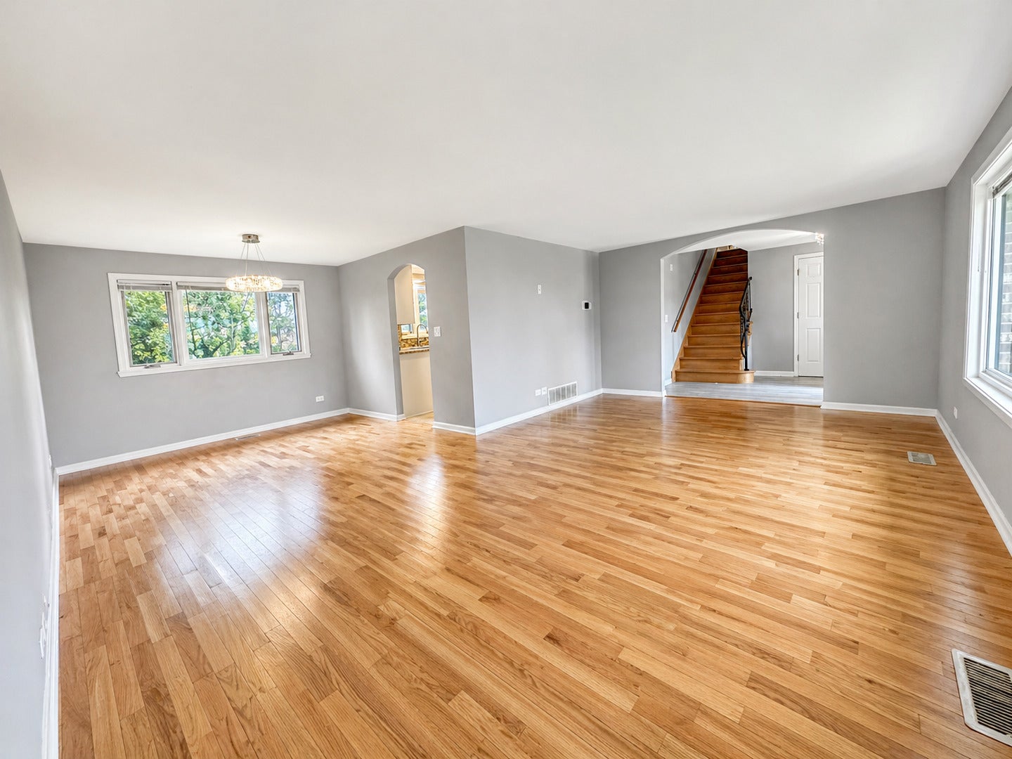 1106 WESTFIELD Lane