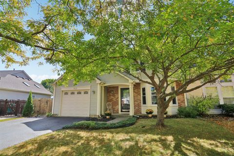 Tiny photo for 707 Crossland Drive, Grayslake, IL 60030 (MLS # 12472624)
