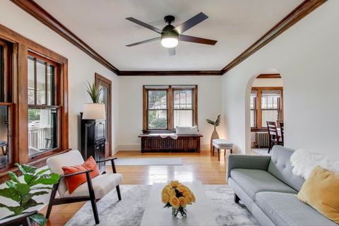 Tiny photo for 408 E Evergreen Street, Wheaton, IL 60187 (MLS # 12472492)