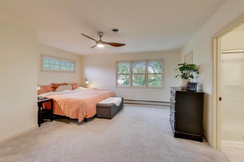 Tiny photo for 408 E Evergreen Street, Wheaton, IL 60187 (MLS # 12472492)