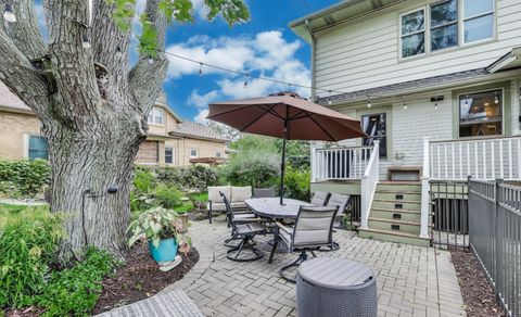 Tiny photo for 408 E Evergreen Street, Wheaton, IL 60187 (MLS # 12472492)