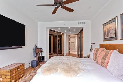 Tiny photo for 680 N Lake Shore Drive #1103, Chicago, IL 60611 (MLS # 12495018)