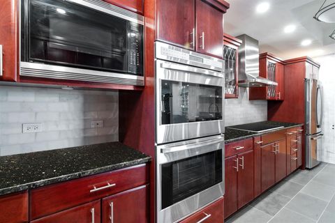 Tiny photo for 680 N Lake Shore Drive #1103, Chicago, IL 60611 (MLS # 12495018)