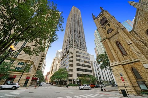 Photo of 30 E HURON Street #5306, Chicago, IL 60611 (MLS # 12582884)