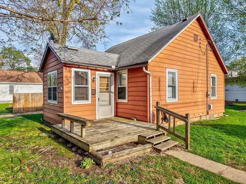 Photo of 305 Thompson Street, Ottawa, IL 61350 (MLS # 12619660)
