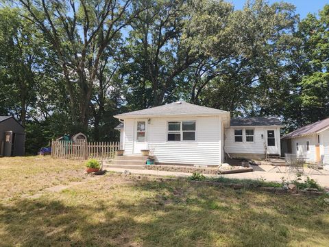 Photo of 2063 N 35th Road, Ottawa, IL 61350 (MLS # 12509388)