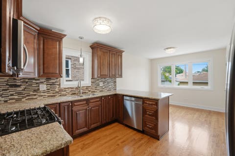 Tiny photo for 4225 N Newland Avenue, Harwood Heights, IL 60706 (MLS # 12703567)