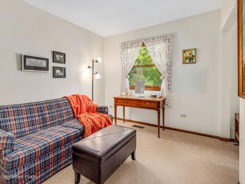 Tiny photo for 1105 W Hillgrove Avenue #1105, La Grange, IL 60525 (MLS # 12469941)