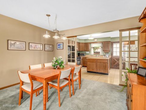 Tiny photo for 1105 W Hillgrove Avenue #1105, La Grange, IL 60525 (MLS # 12469941)