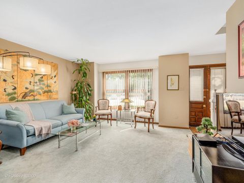 Tiny photo for 1105 W Hillgrove Avenue #1105, La Grange, IL 60525 (MLS # 12469941)