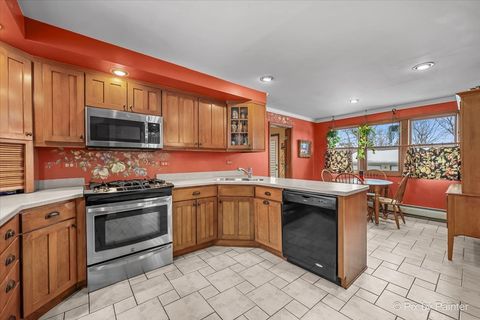 Tiny photo for 11N575 Rohrssen Road, Elgin, IL 60120 (MLS # 12593857)