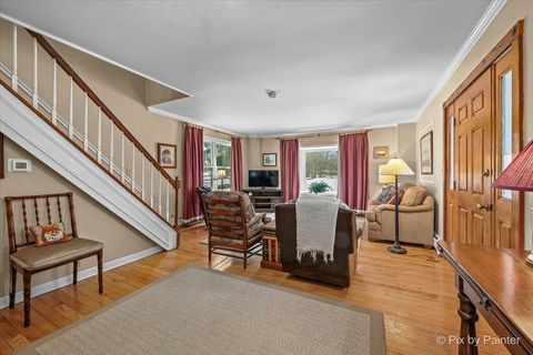 Tiny photo for 11N575 Rohrssen Road, Elgin, IL 60120 (MLS # 12593857)